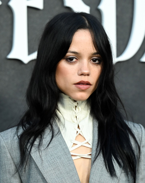 fall makeup trends 2026 mineral wash eye shadow on jenna ortega